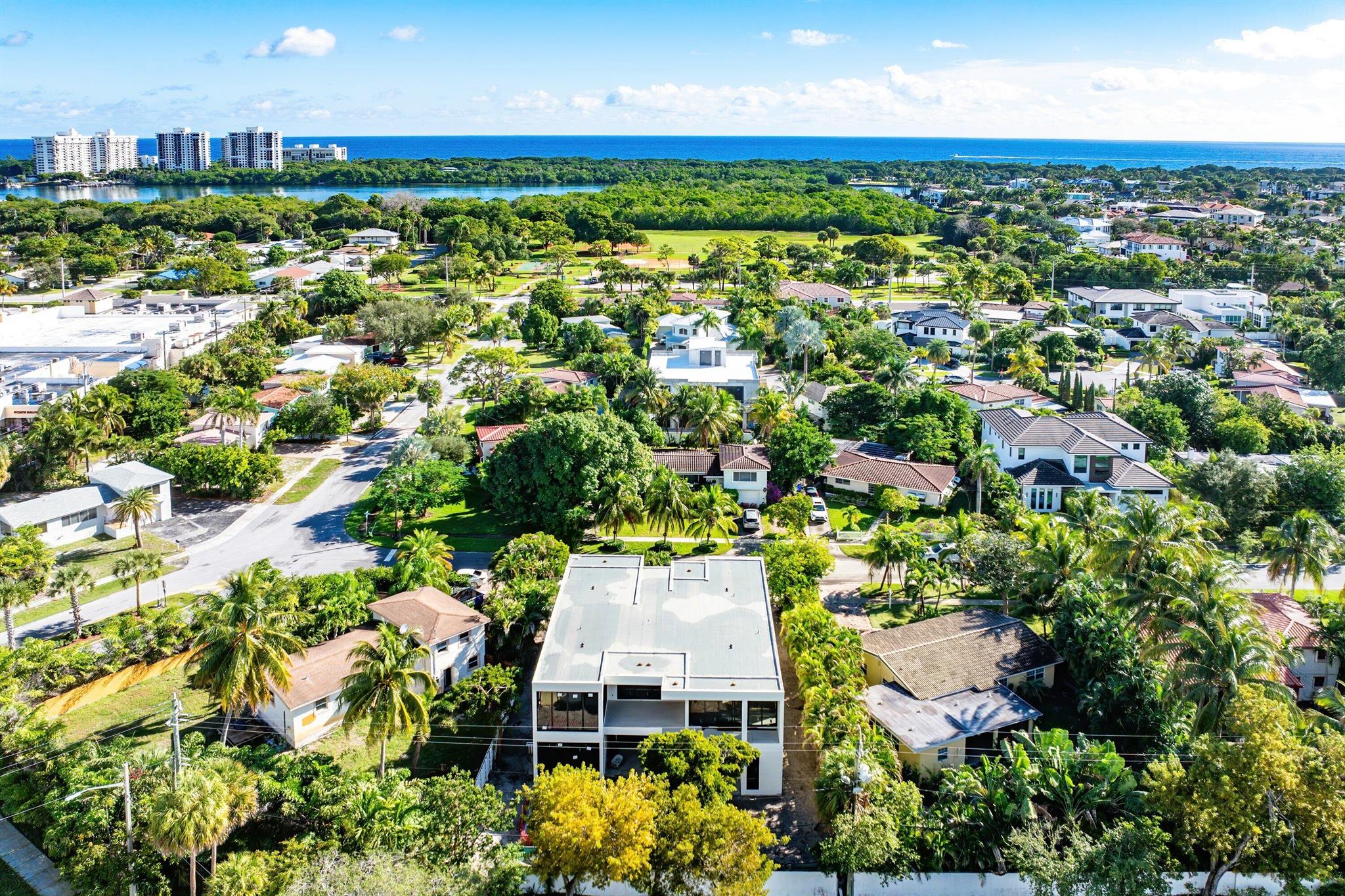 BOCA VILLAS - Residential