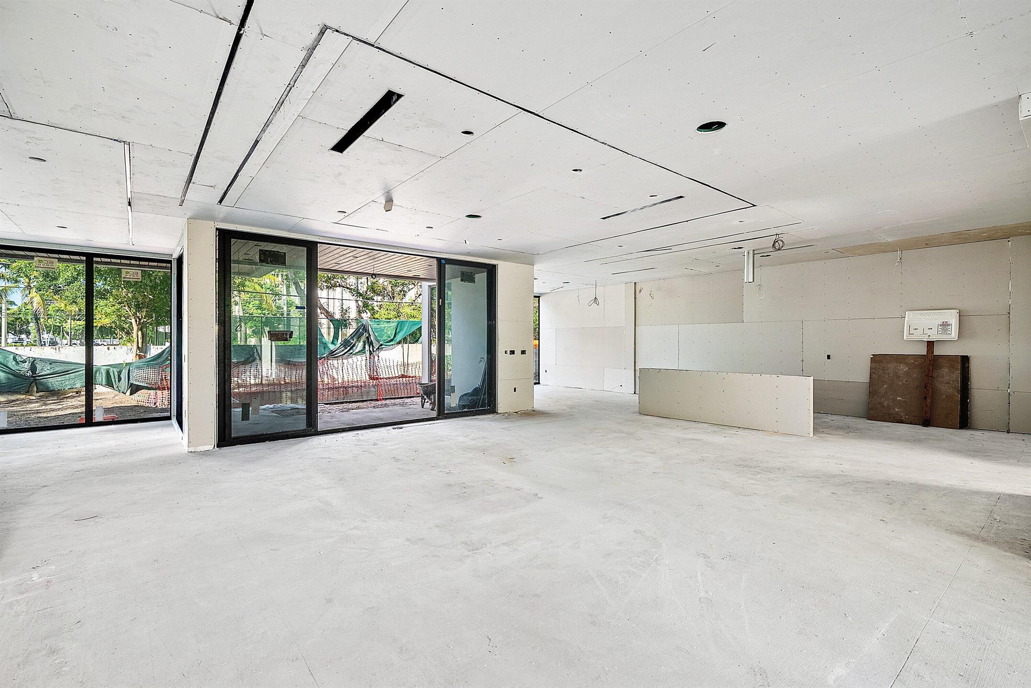 BOCA VILLAS - Residential