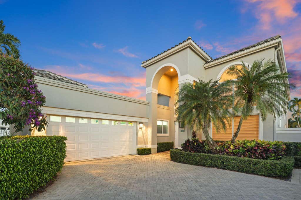 Photo of 2466 NW 61ST DIAGONAL Road, Boca Raton, FL 33496 (MLS # B26058202)