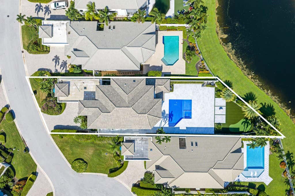 Photo of 2466 NW 61ST DIAGONAL Road, Boca Raton, FL 33496 (MLS # B26058202)