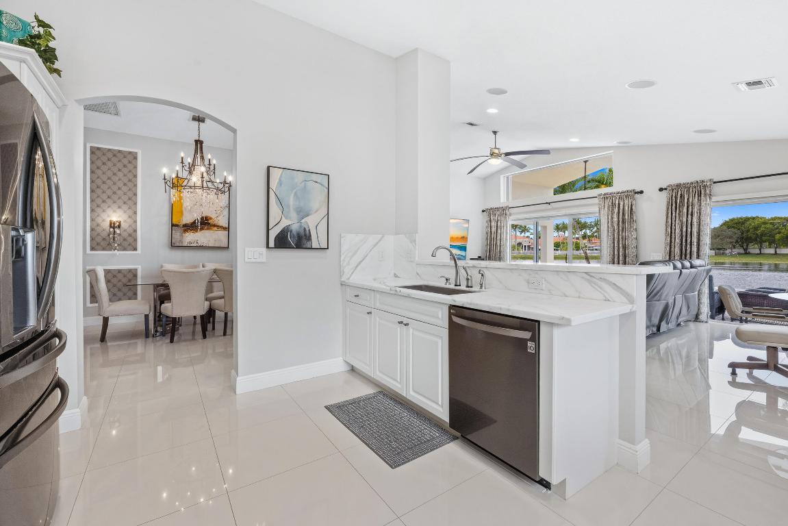 TOWNE PARK TR J - Residential