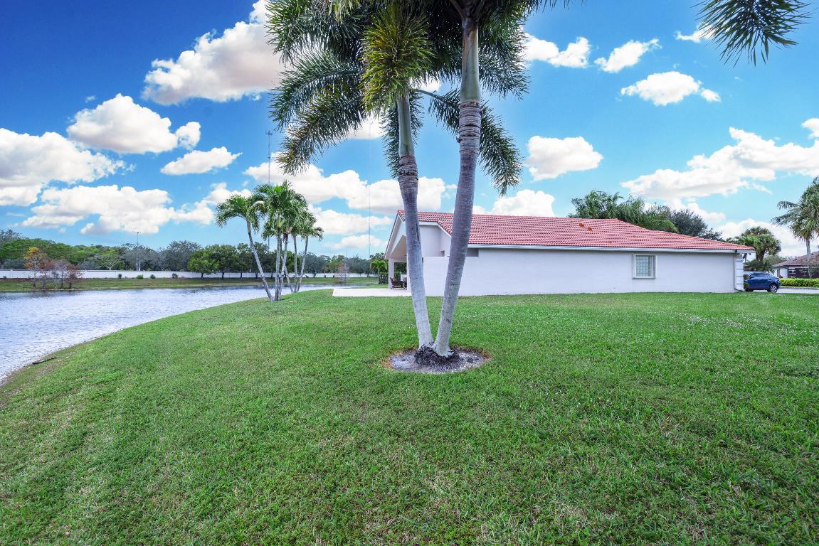 TOWNE PARK TR J - Residential