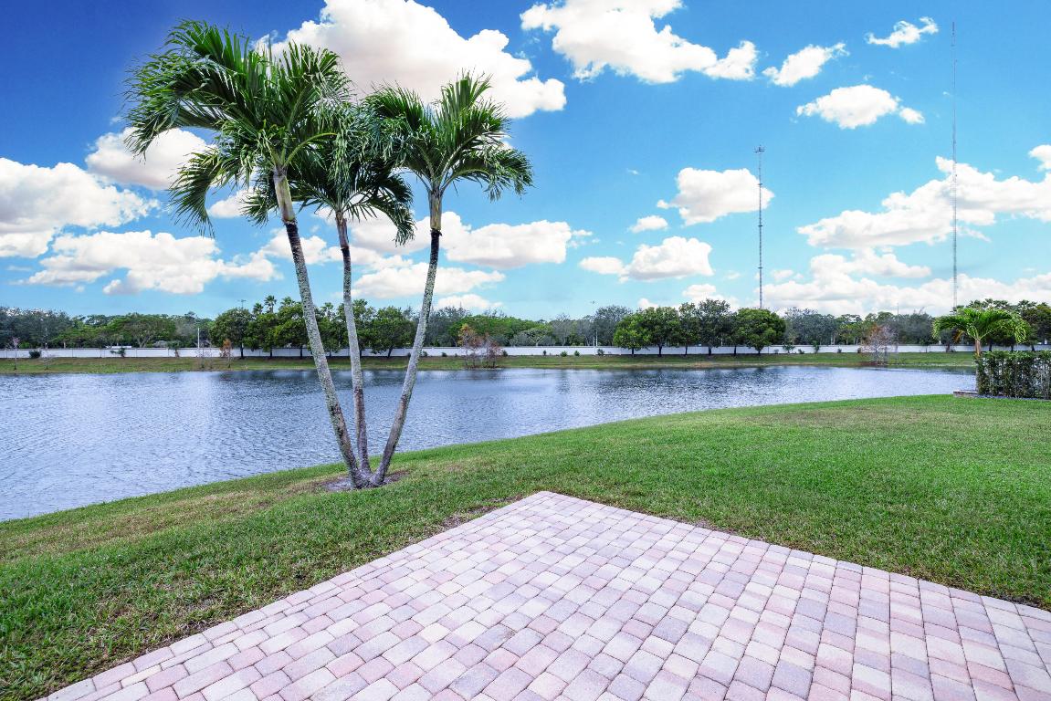 TOWNE PARK TR J - Residential