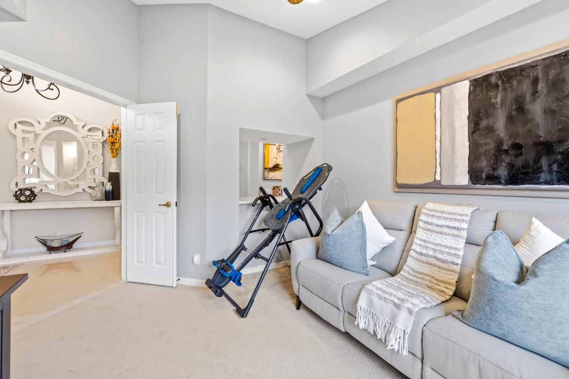 TOWNE PARK TR J - Residential