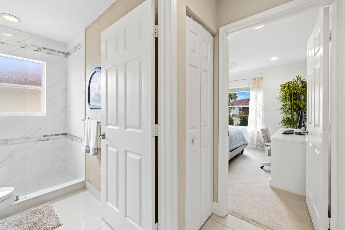 TOWNE PARK TR J - Residential