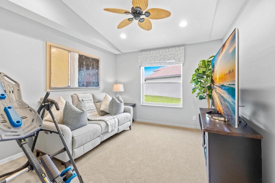 TOWNE PARK TR J - Residential