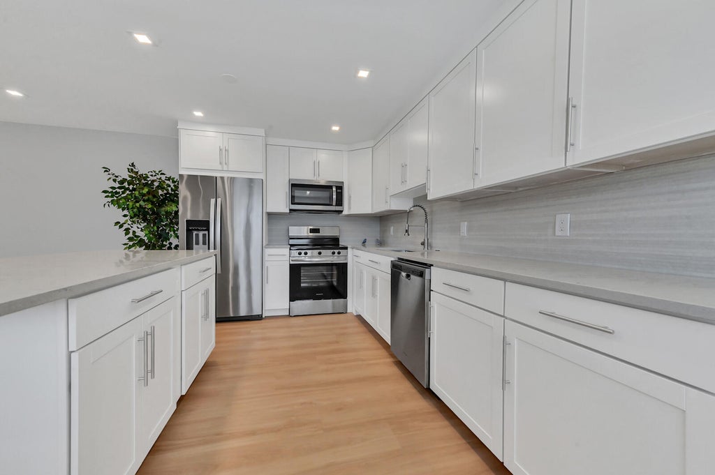 Photo of 99 Monaco C, Delray Beach, FL 33446 (MLS # R11109427)