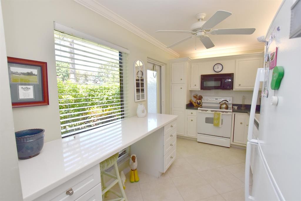 Photo of 4651 Kittiwake Court #Kingfisher N, Boynton Beach, FL 33436 (MLS # R10720477)