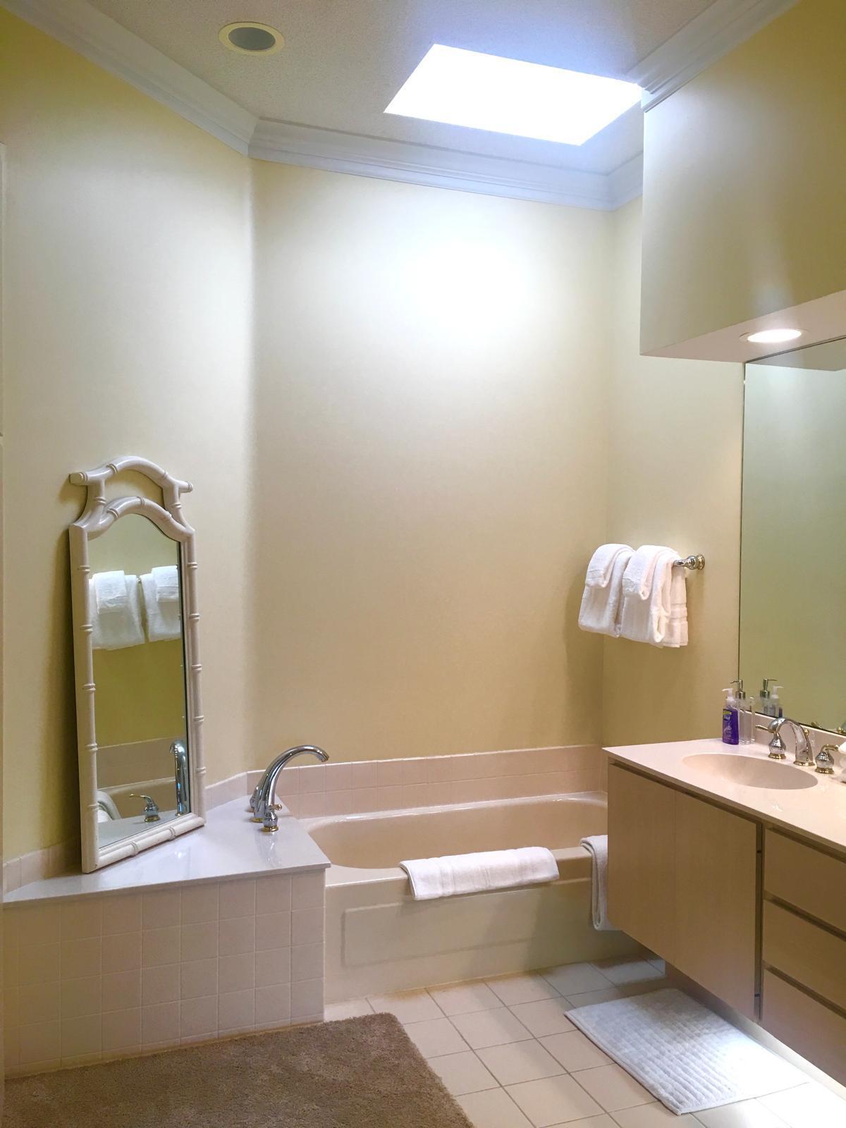 THE MEADOWS AT MARTIN DOWNS - Residential Lease