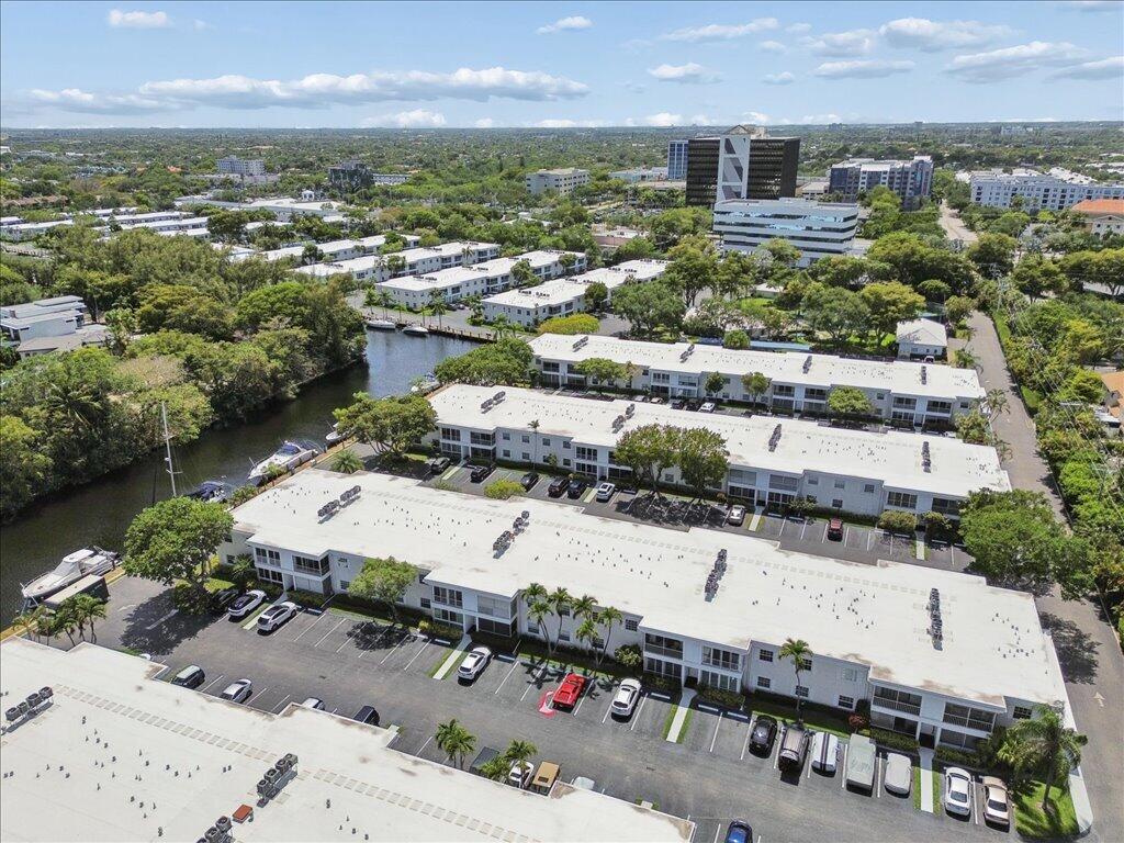 BAY COLONY CLUB CONDO - Residential