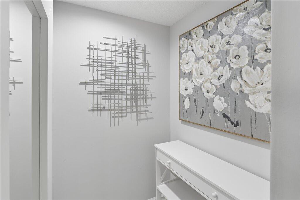 BAY COLONY CLUB CONDO - Residential