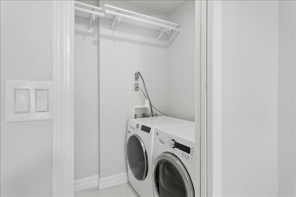 BAY COLONY CLUB CONDO - Residential