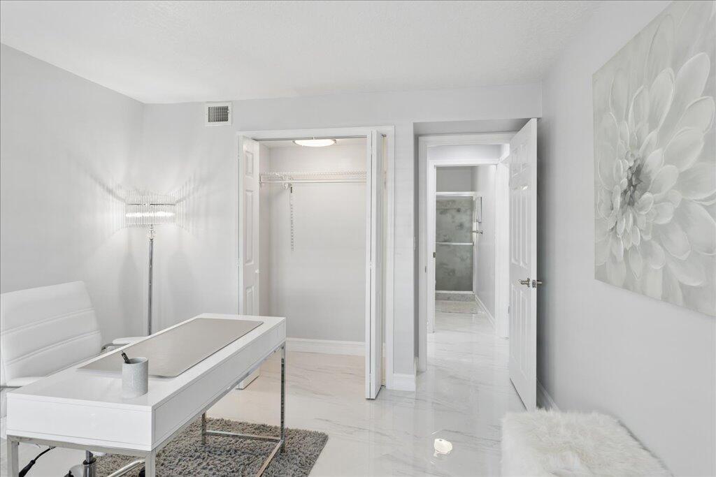 BAY COLONY CLUB CONDO - Residential