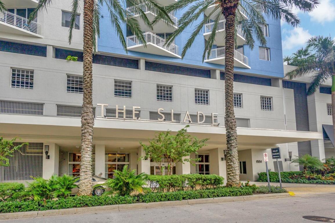 SLADE CONDO - Residential