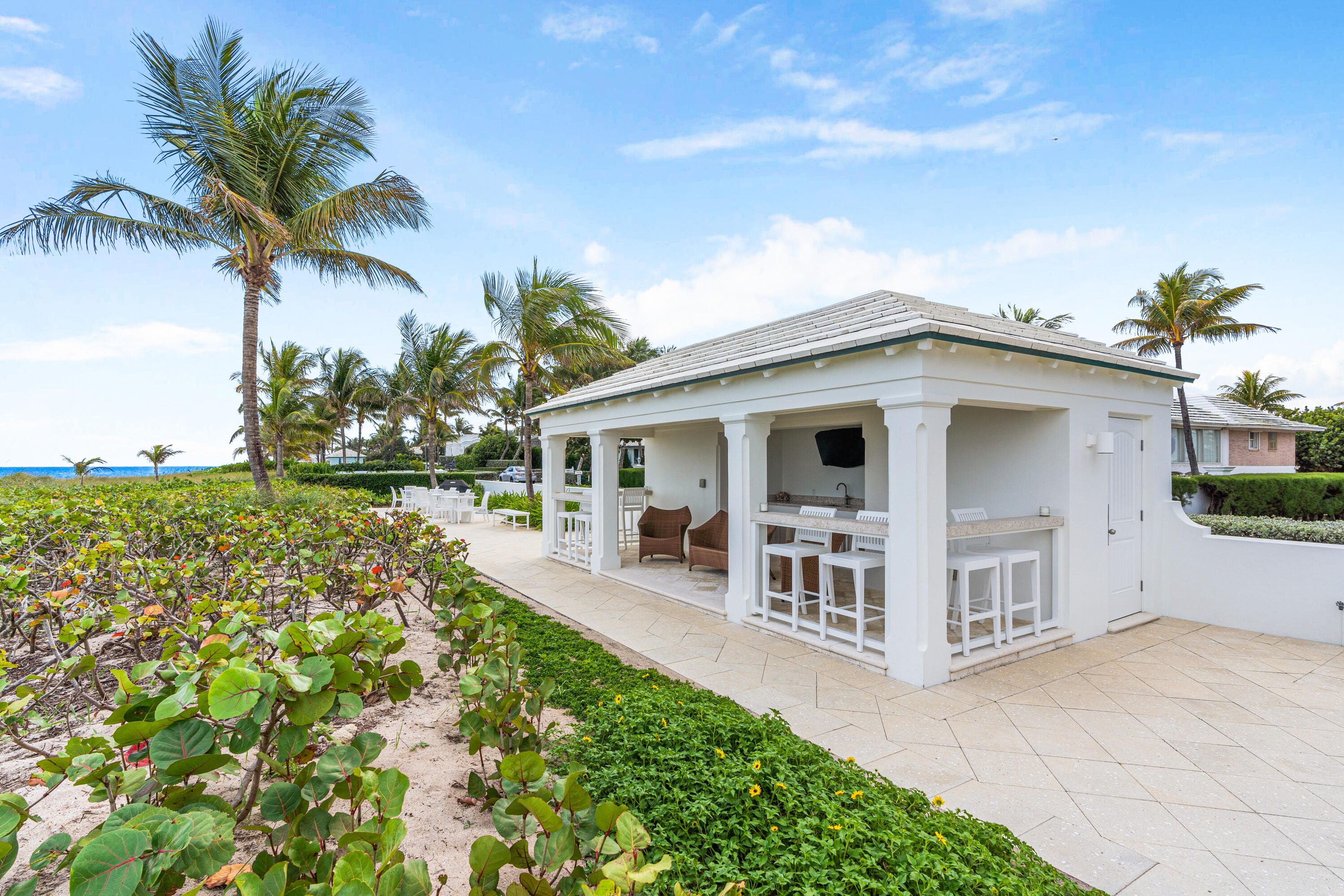 WALTON TR IN - Residential