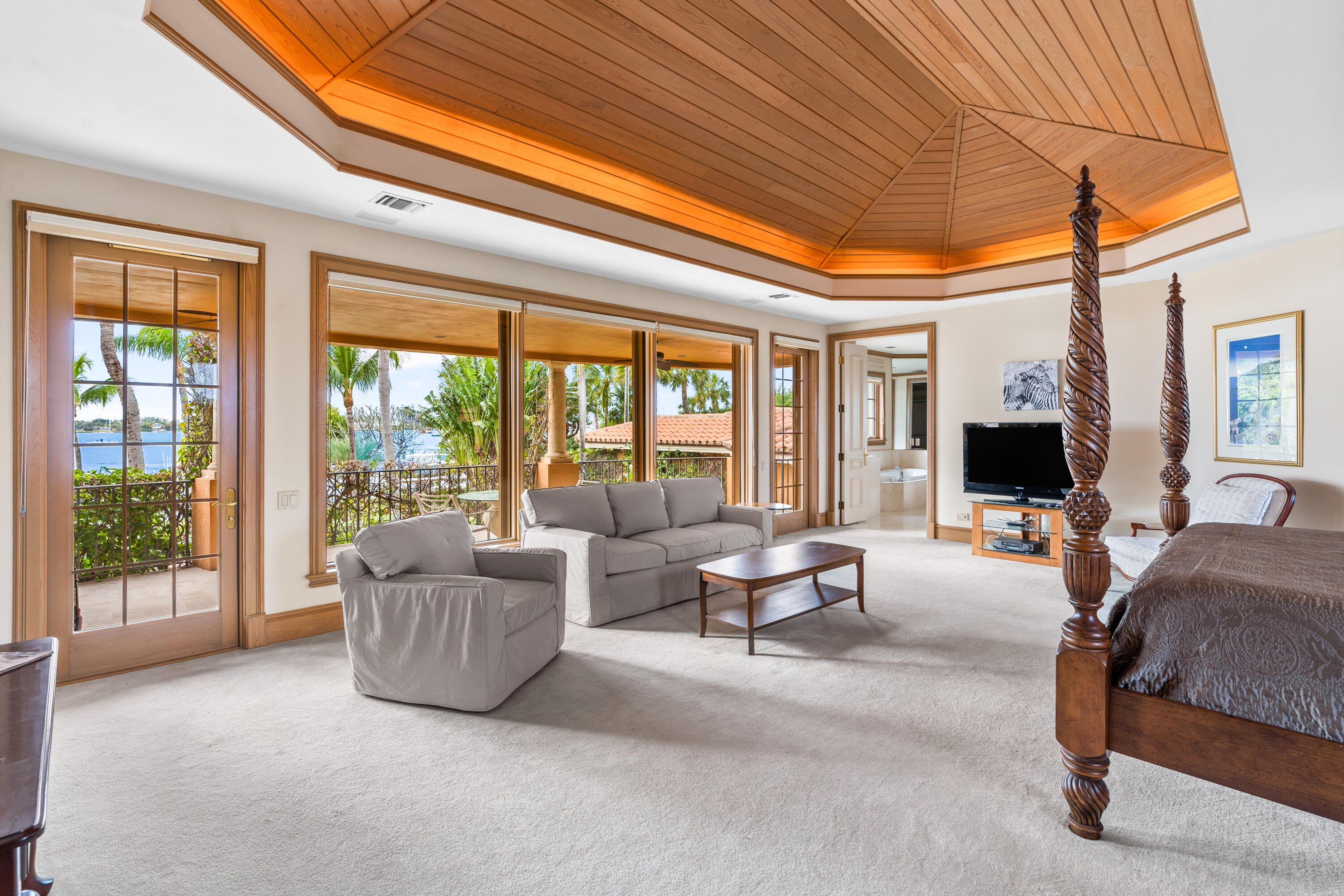 WALTON TR IN - Residential