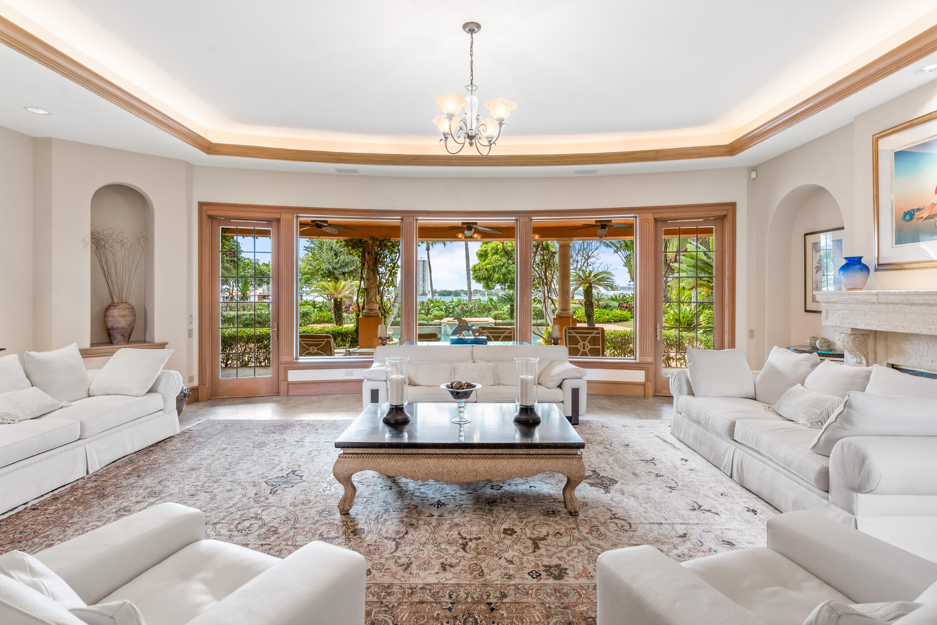 WALTON TR IN - Residential