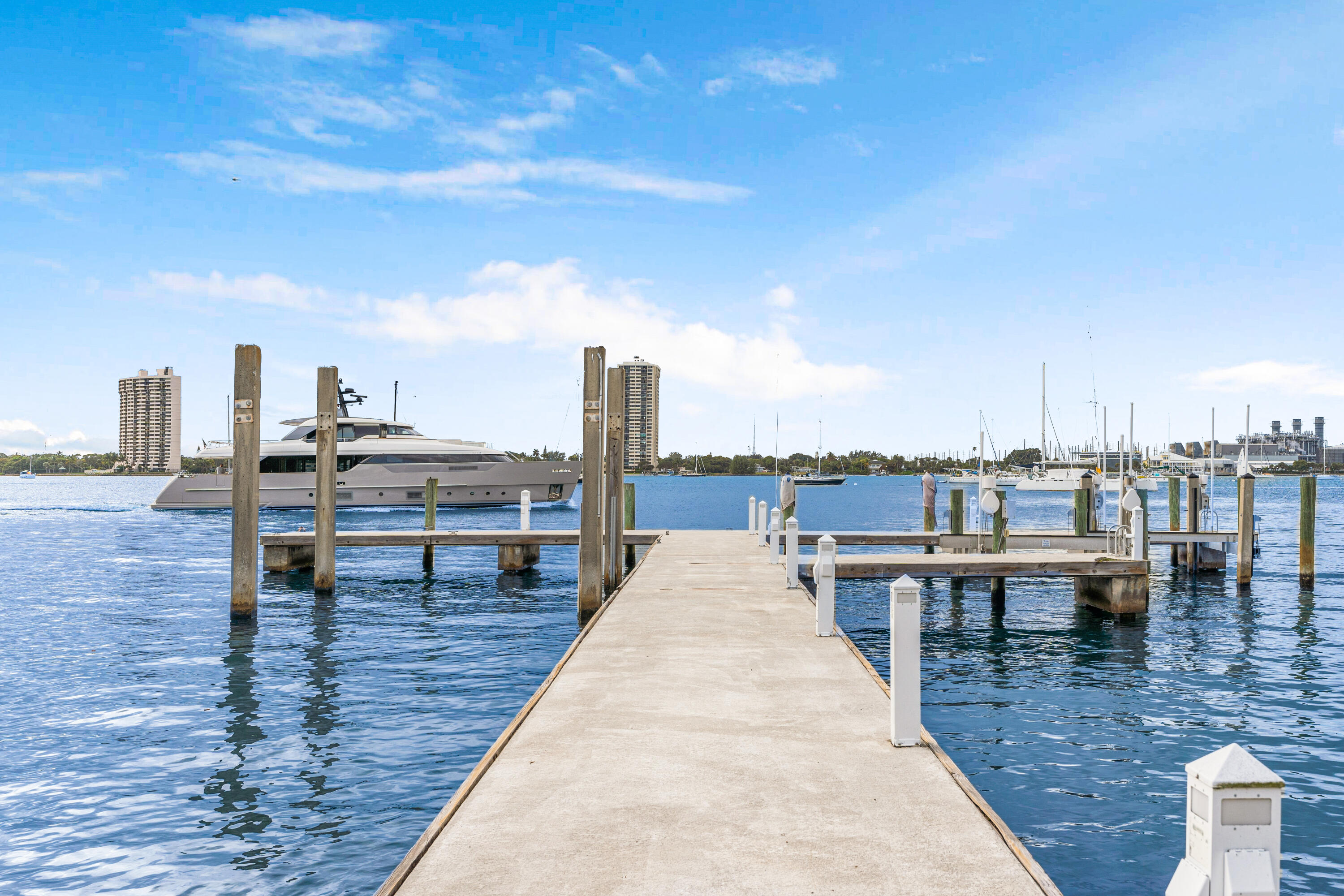 WALTON TR IN - Residential