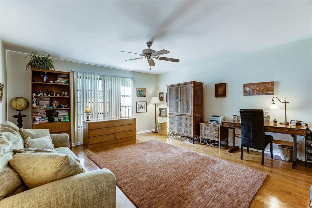 OCEAN PARKS CONDO - Residential