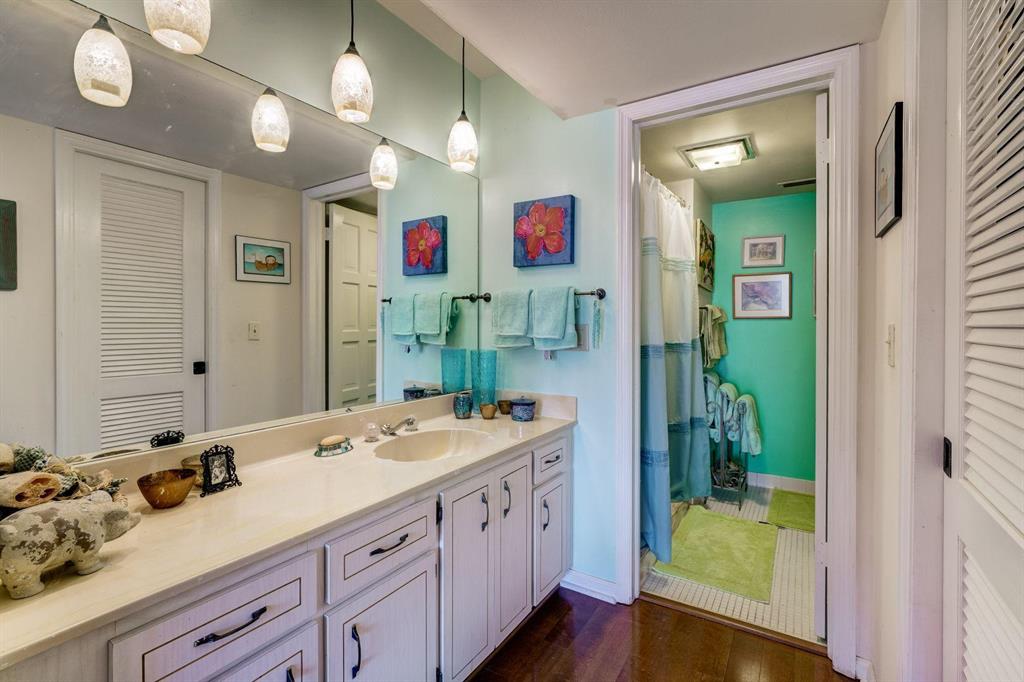 OCEAN PARKS CONDO - Residential