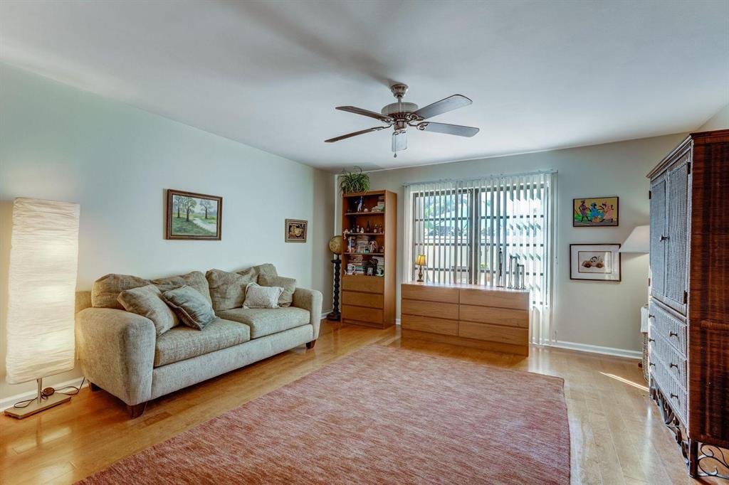 OCEAN PARKS CONDO - Residential