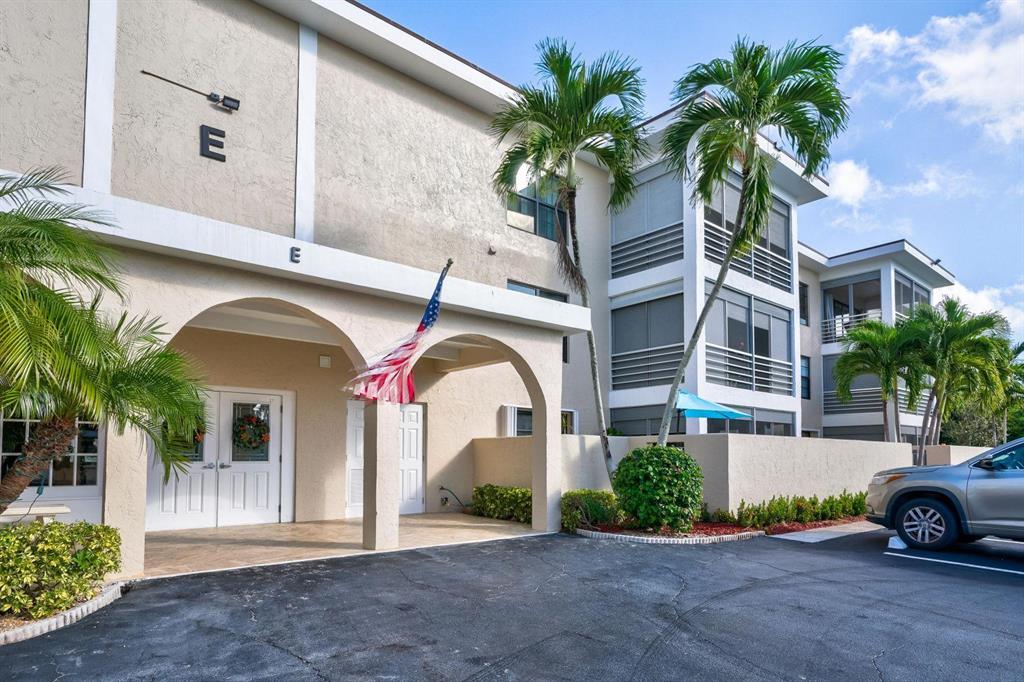 OCEAN PARKS CONDO - Residential