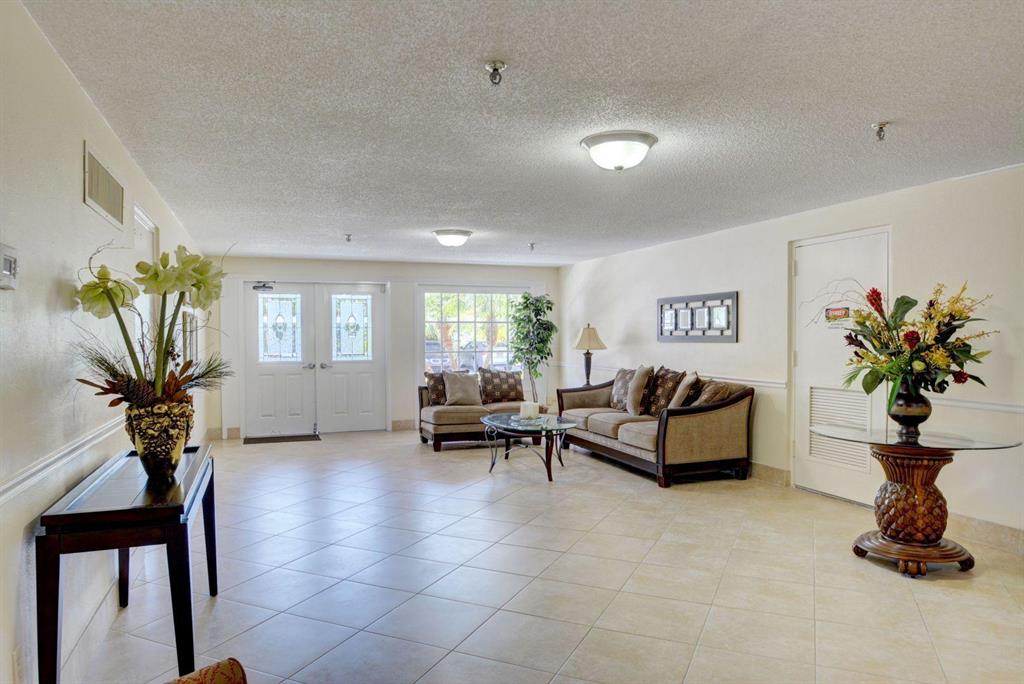 OCEAN PARKS CONDO - Residential