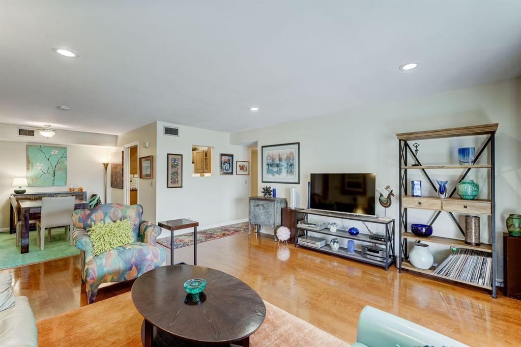 OCEAN PARKS CONDO - Residential