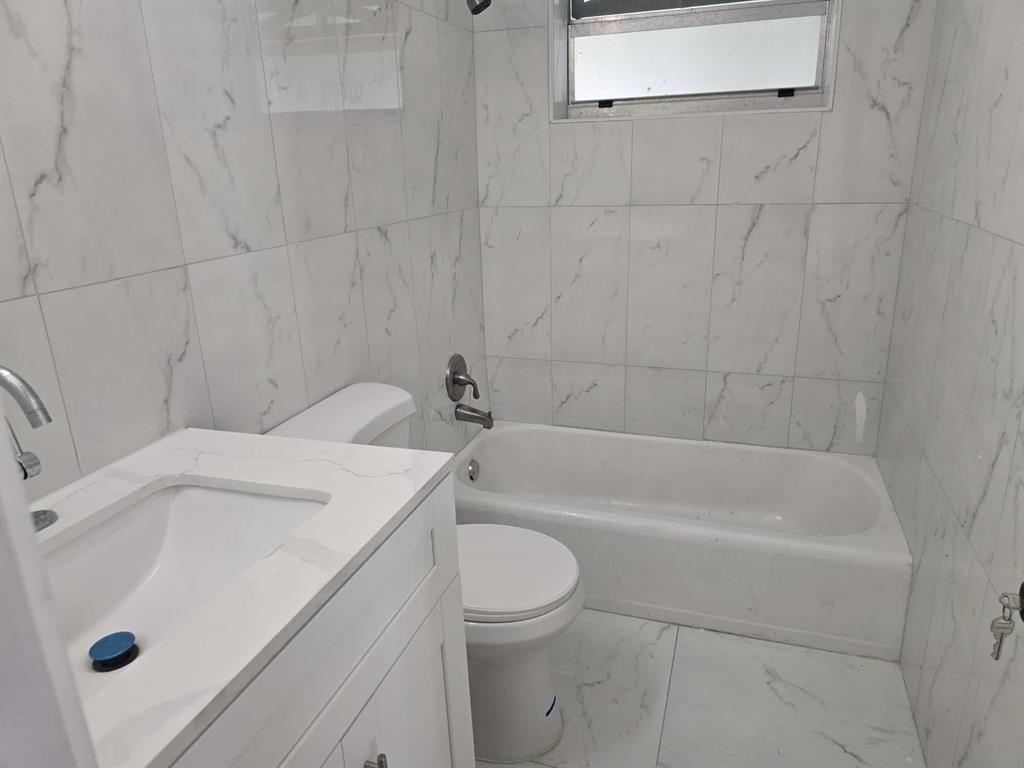 Ives Estates Sec 03 - Residential Lease