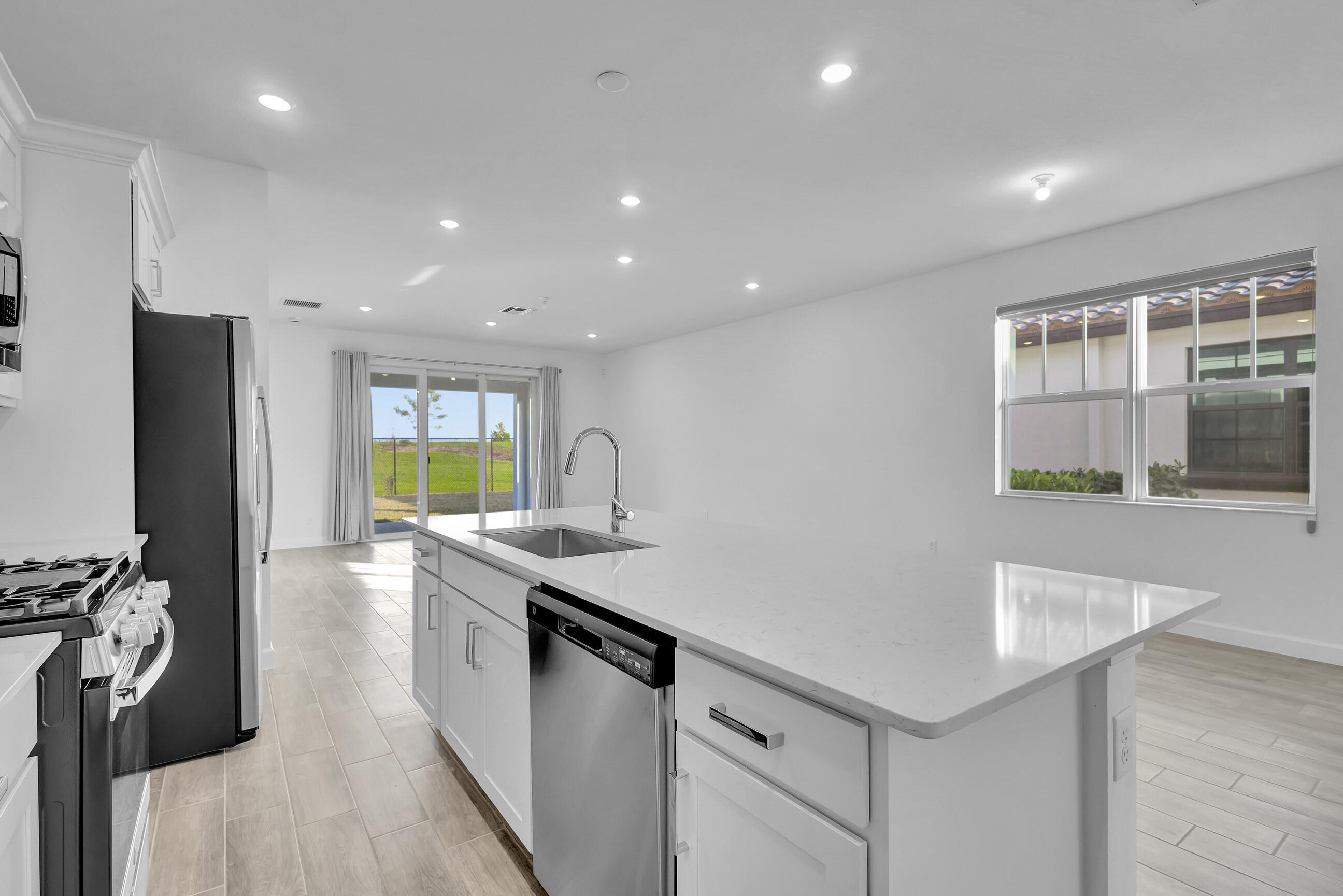ARDEN PUD POD I SOUTH - Residential Lease