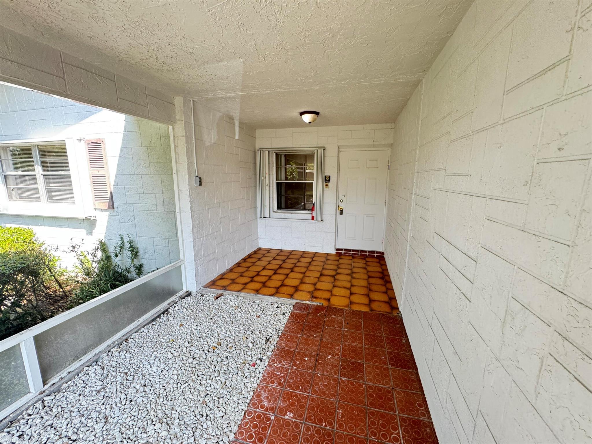 DELRAY VILLAS 5 - Residential Lease