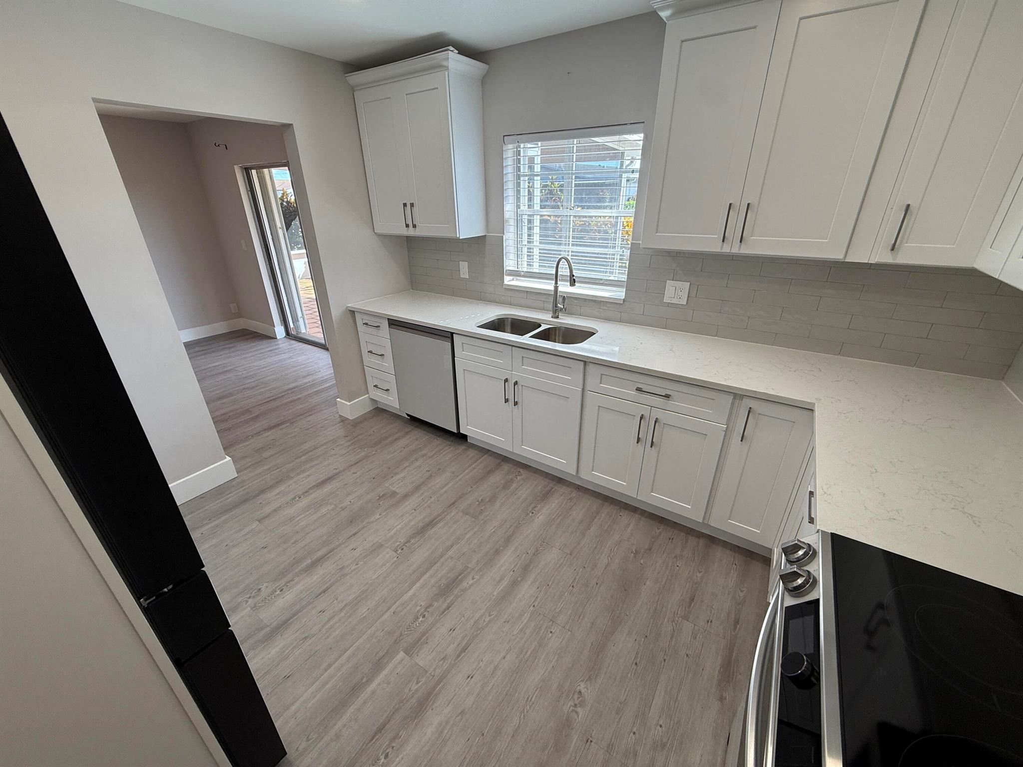 DELRAY VILLAS 5 - Residential Lease