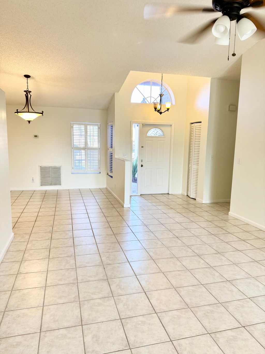 Photo of 5609 Descartes Circle, Boynton Beach, FL 33472 (MLS # R11123345)