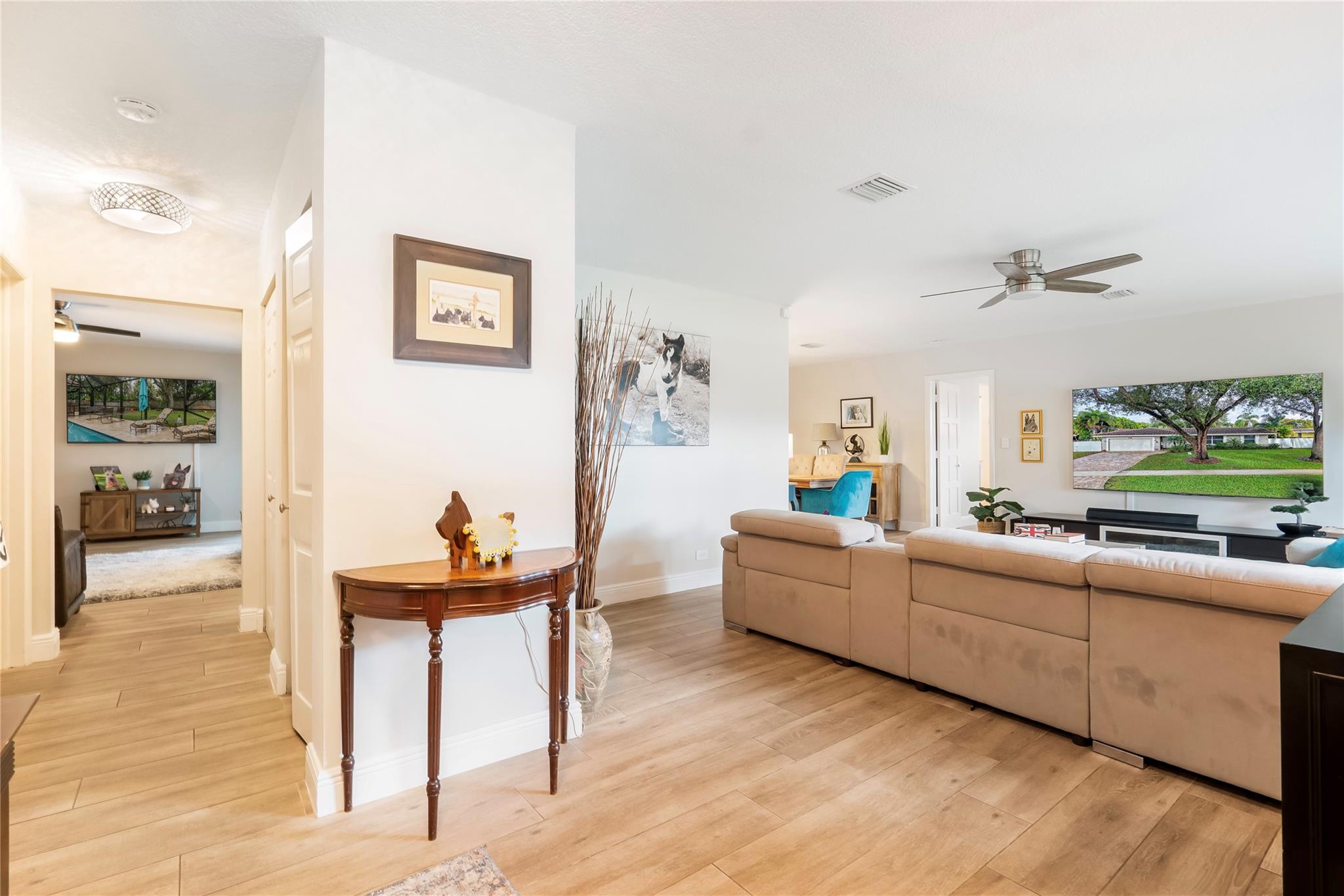 Plantations Secluded Gard - Residential