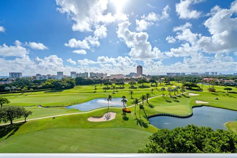 Tiny photo for 220 SE Mizner Boulevard #Ph-24, Boca Raton, FL 33432 (MLS # R11153530)