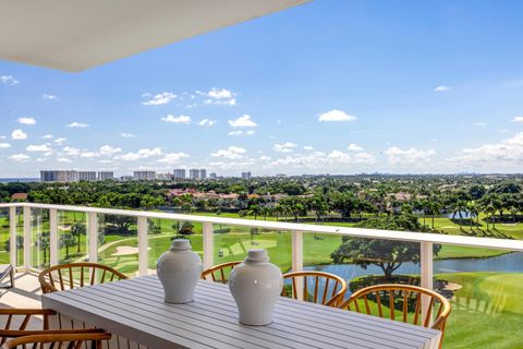 Tiny photo for 220 SE Mizner Boulevard #Ph-24, Boca Raton, FL 33432 (MLS # R11153530)