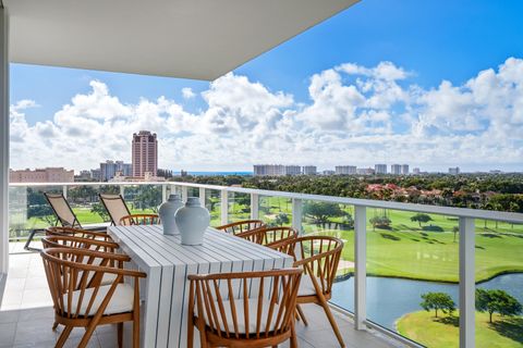 Tiny photo for 220 SE Mizner Boulevard #Ph-24, Boca Raton, FL 33432 (MLS # R11153530)