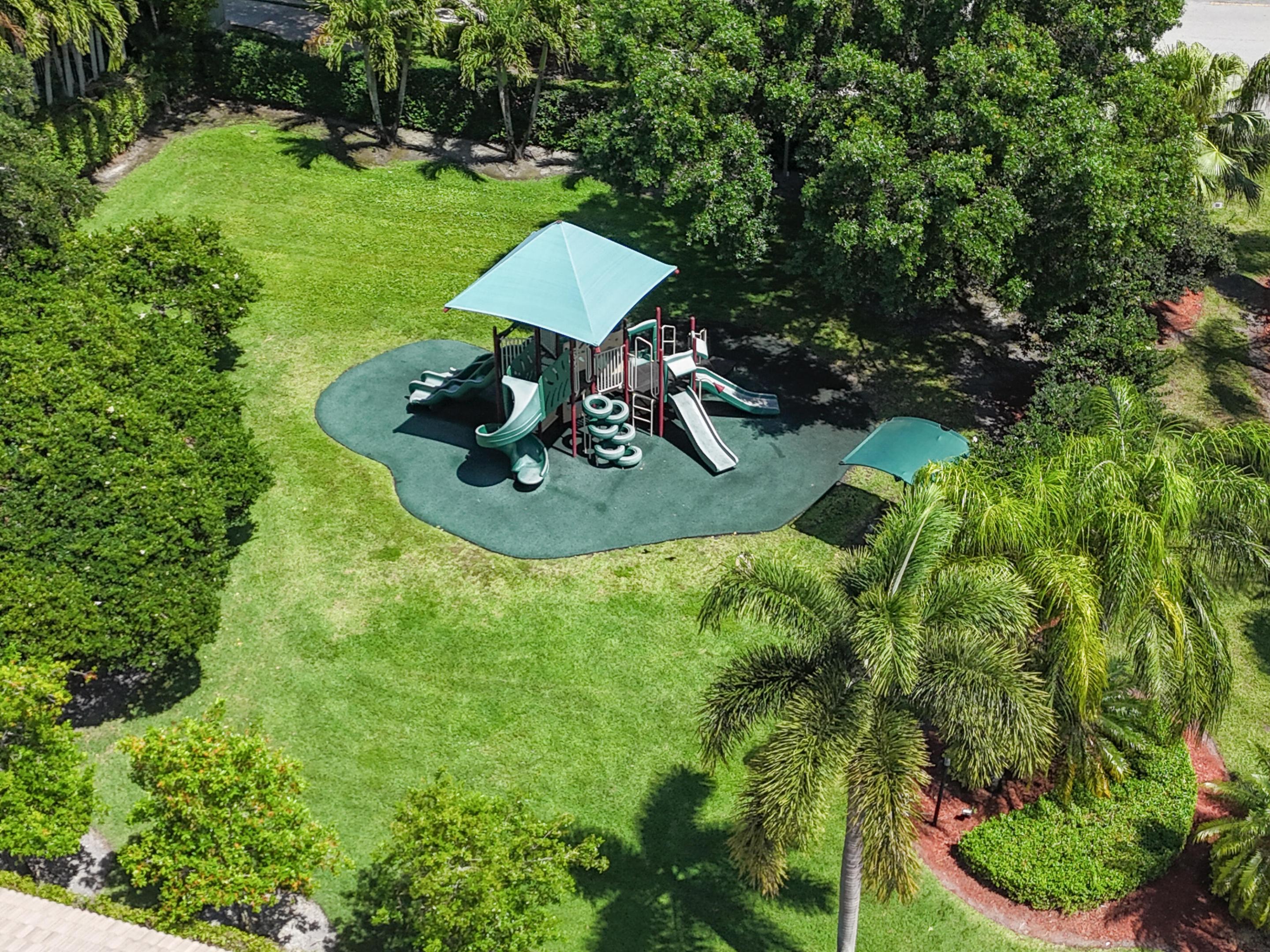 WYNDHAM LAKES NORTH - Residential