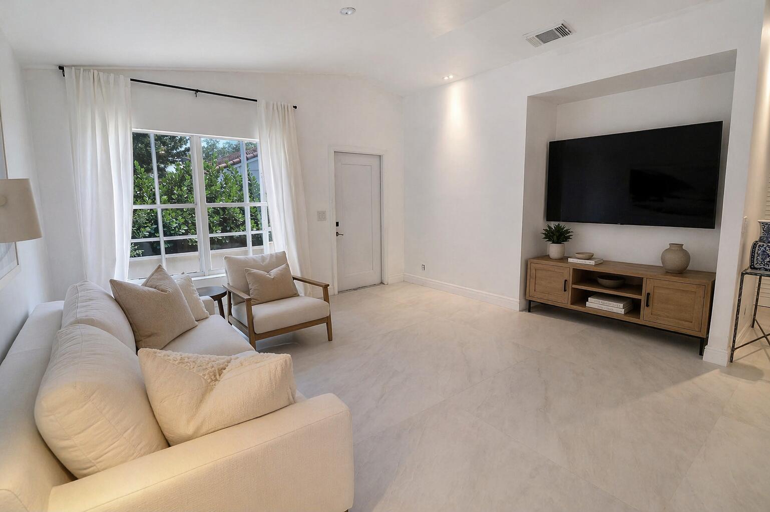 WYNDHAM LAKES NORTH - Residential