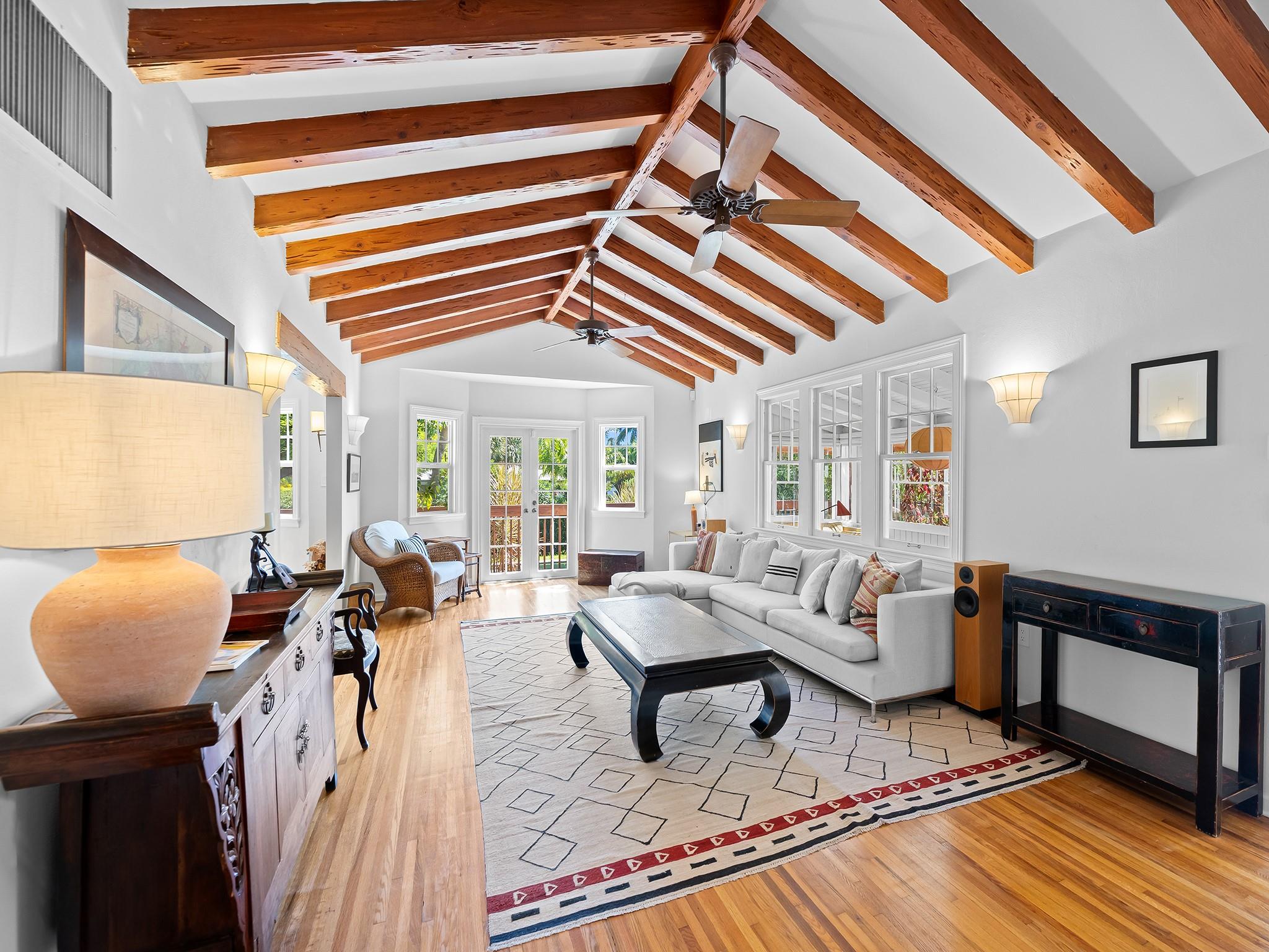 VICTORIA PARK CORR AMEN P - Residential