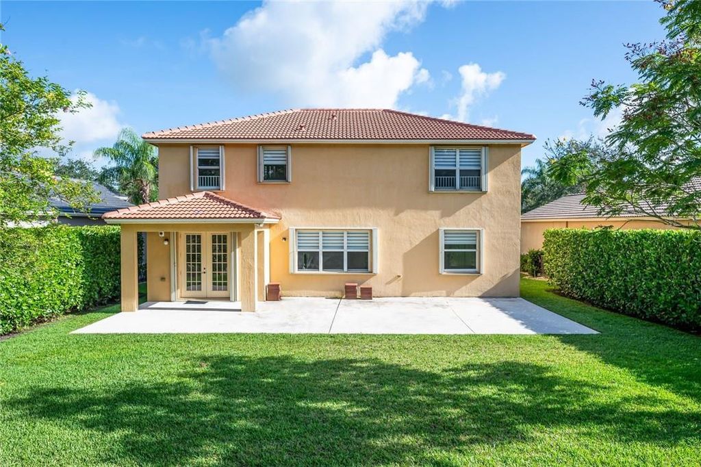Photo of 19364 S Whitewater Avenue, Weston, FL 33332 (MLS # B26025293)