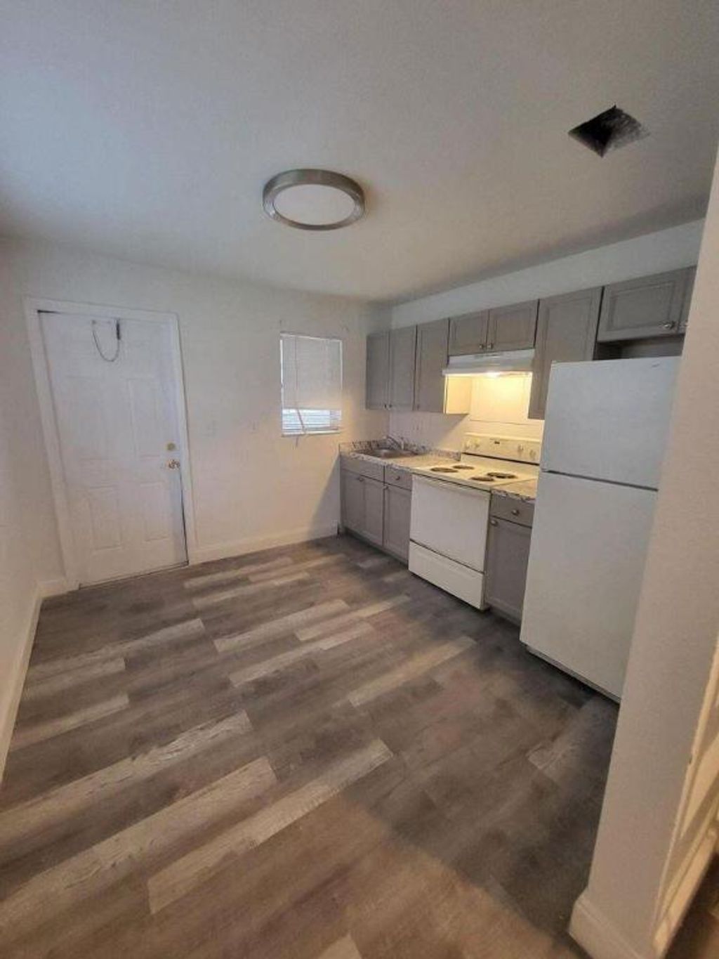 Photo of 105 SW 12th Avenue #107b, Delray Beach, FL 33444 (MLS # R11063076)