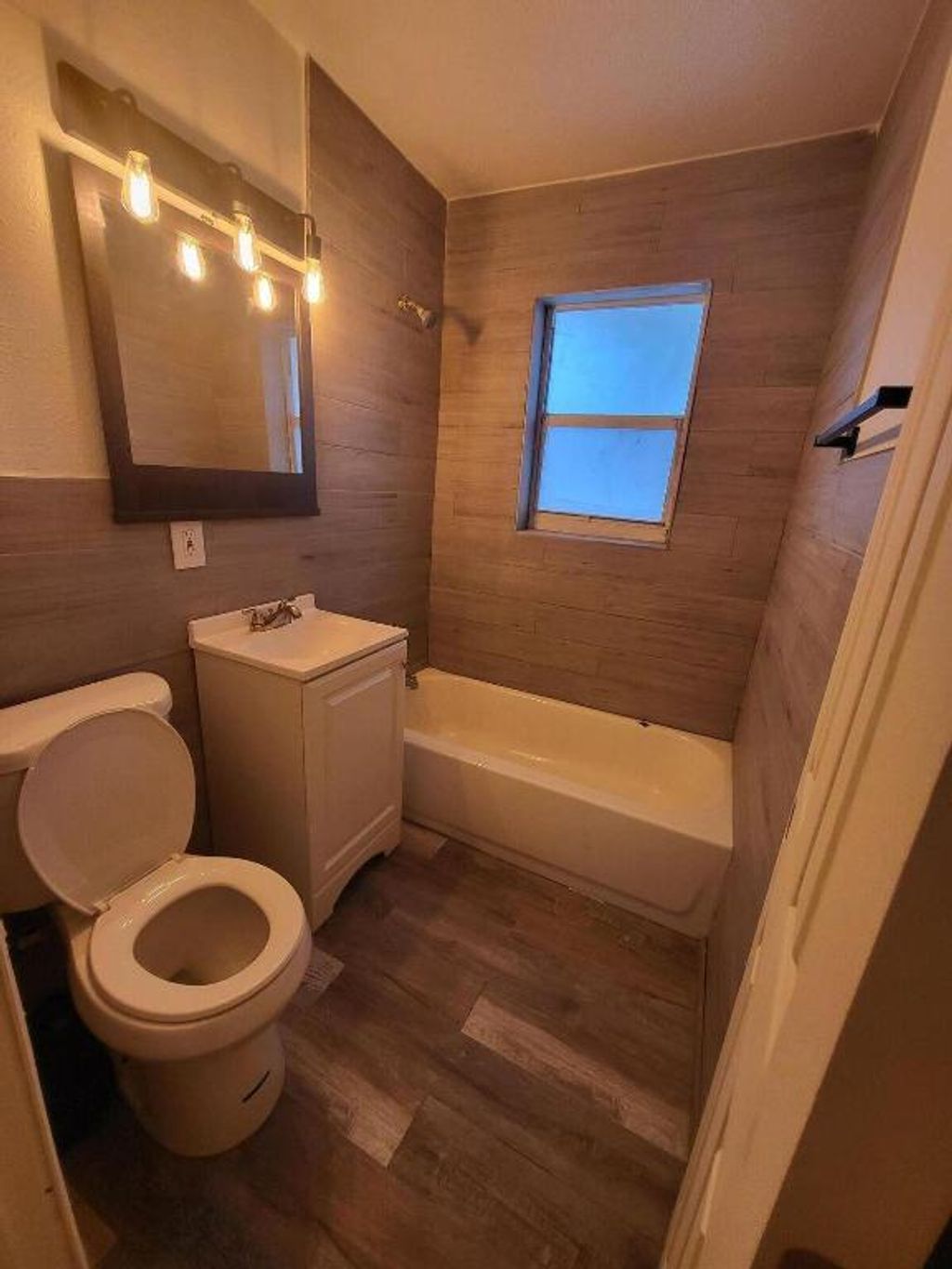 Photo of 105 SW 12th Avenue #107b, Delray Beach, FL 33444 (MLS # R11063076)