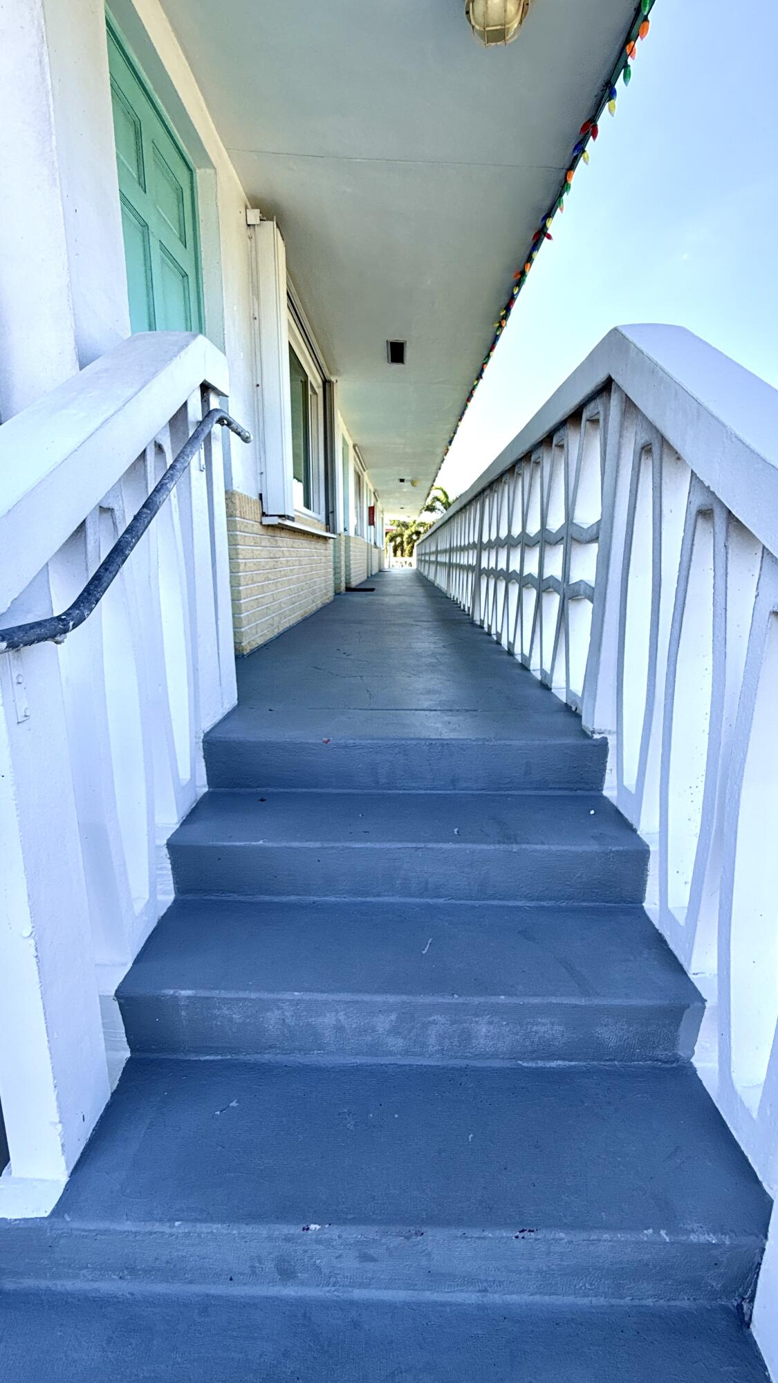 2102 Lake Osborne Drive 15