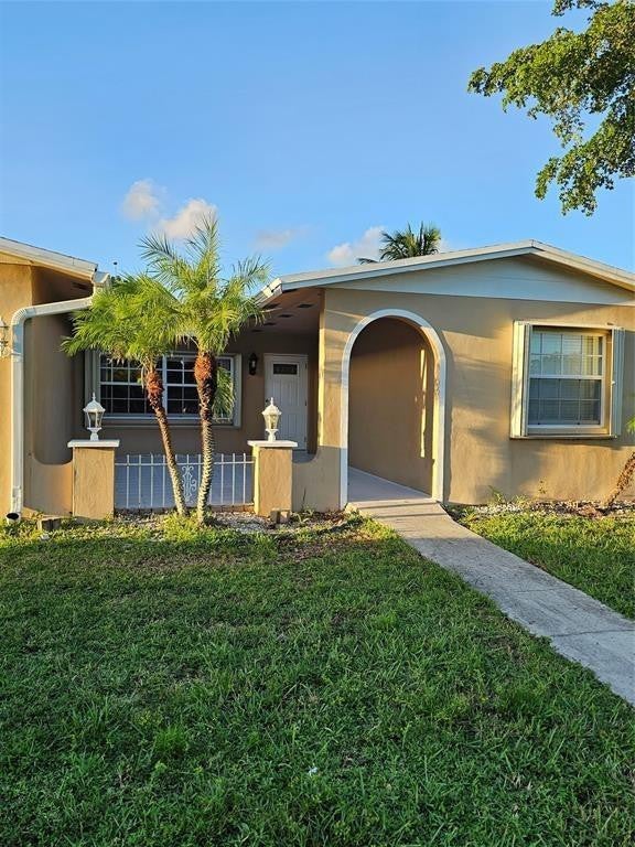 Photo of 9431 NW 24TH Place, Pembroke Pines, FL 33024 (MLS # B26074050)