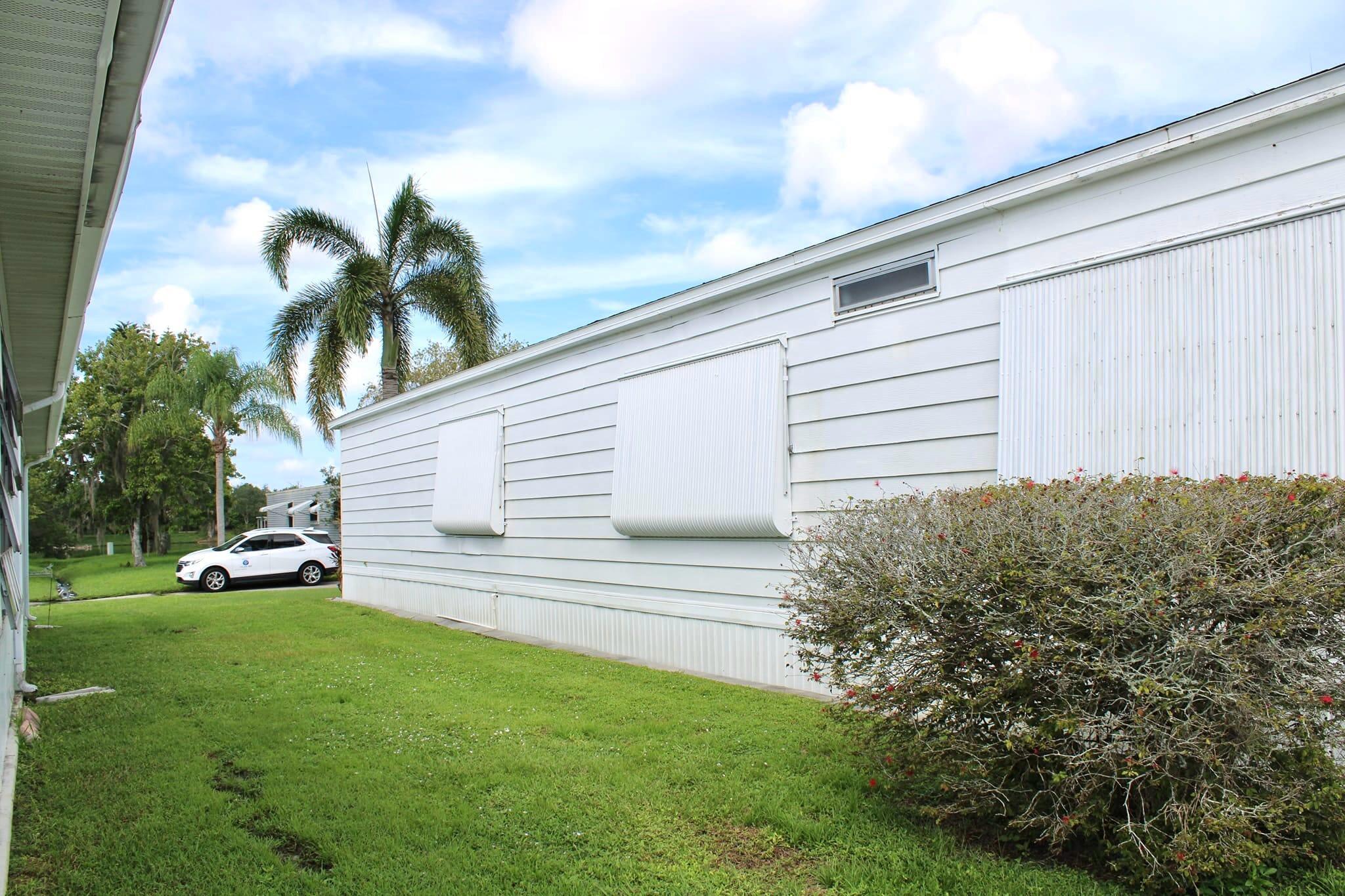 Spanish Lakes Riverfront - Residential