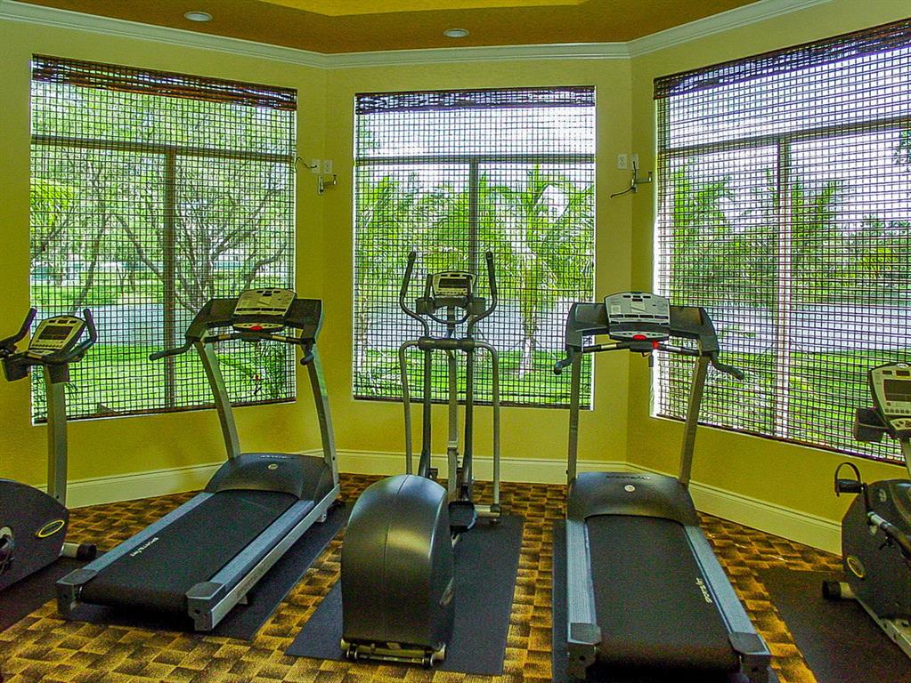 LAKESIDE CONDO - Residential