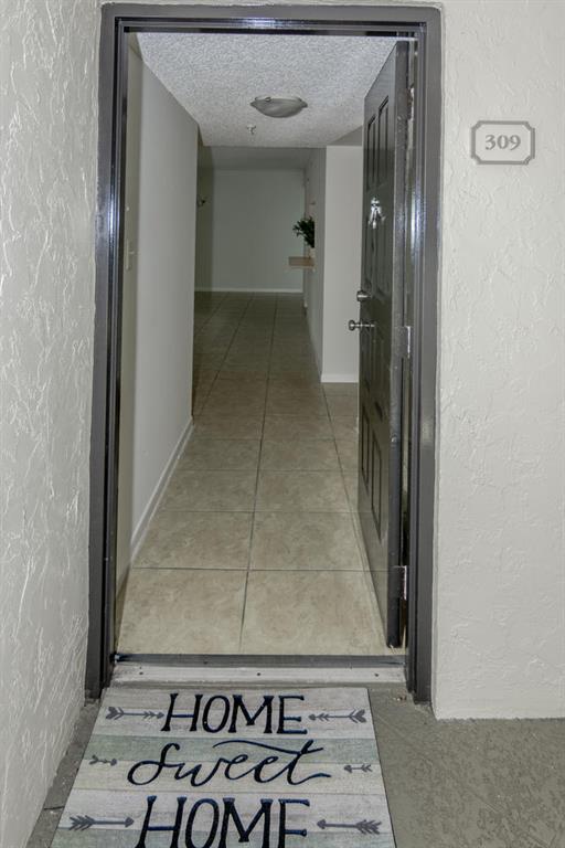 LAKESIDE CONDO - Residential