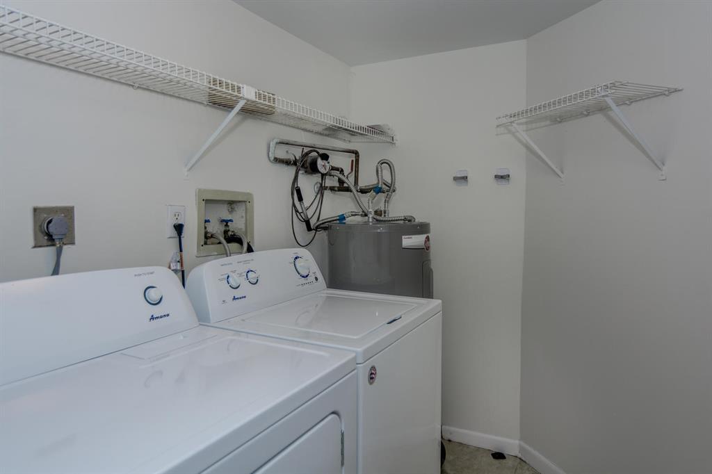 LAKESIDE CONDO - Residential