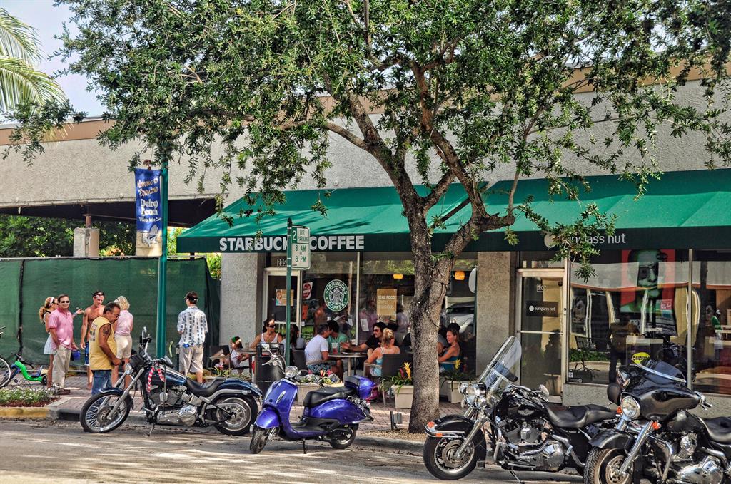 LAKESIDE CONDO - Residential